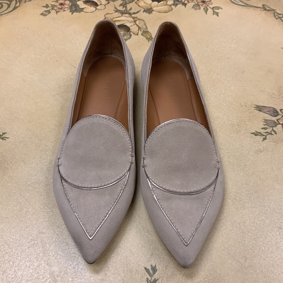 M. Gemi Beige Pointed Toe Suede Flats Size 38.5/US 8 - Picture 2 of 13